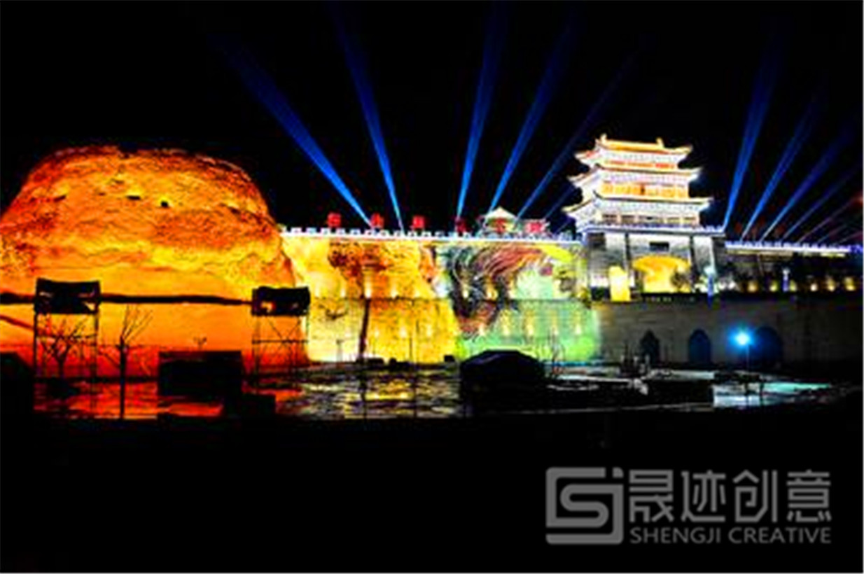 戶外投影1.jpg 戶外投影1.jpg